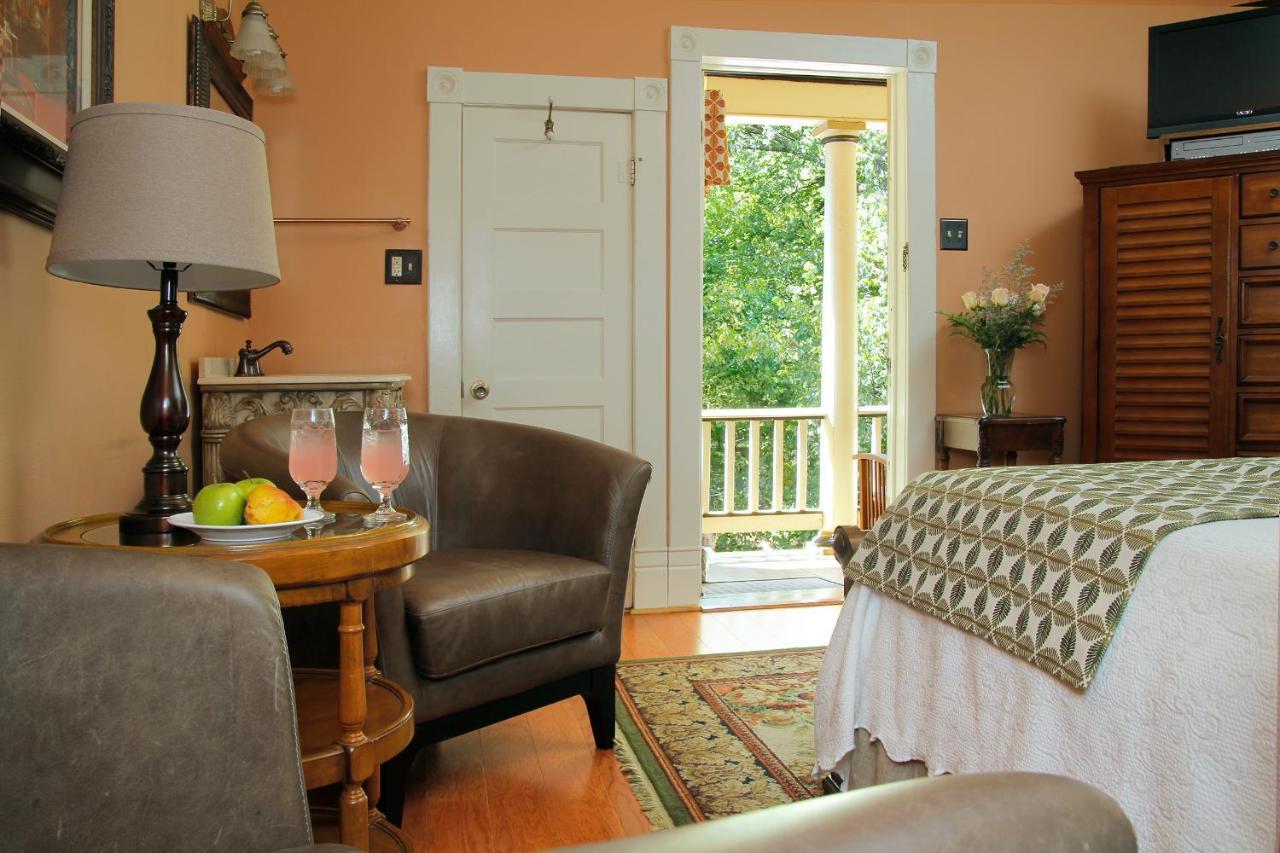 Heartstone Inn Eureka Springs Dış mekan fotoğraf
